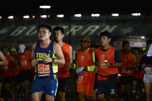 BIB: 2769, 71024, 2377, 27539, 261
                            <button type="button" onclick="openModal(10855185)" class="btn btn-primary btn-sm float-right btn-popup" data-toggle="modal" data-target=".modal-high-quality">
                        <i class="fas fa-shopping-cart"></i> Add to Cart
                    </button>
                                            <button type="button" onclick="isThisMe(10855185, true)" class="btn btn-success btn-sm float-right btn-popup btn-isme hidden" data-toggle="tooltip" data-placement="bottom" title="นี่คือรูปของคุณใช่ไหม คลิกที่นี่เพื่อเอาเข้าอัลบั้ม">
                        <i class="fas fa-plus"></i> Add to album
                    </button>
                    <button type="button" onclick="isThisMe(10855185, false)" class="btn btn-warning btn-sm float-right btn-popup btn-isnotme hidden">
                        <i class="fas fa-ban"></i> Remove from album
                    </button>